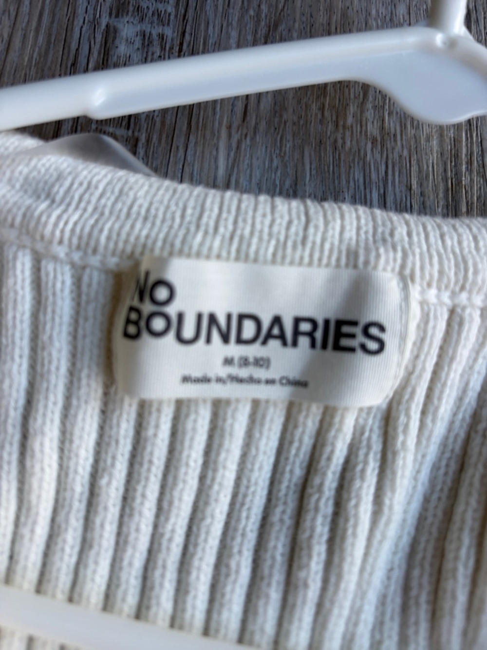 No Boundaries Ivory Ribbed Collared Button Tank - Picture 4 of 4